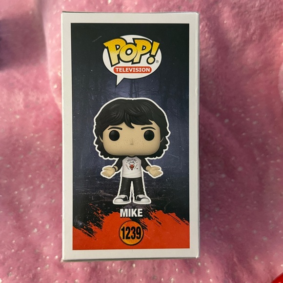 Funko Pop Stranger Things Trio - Eddie, Mike, Lucas - Picture 15 of 16